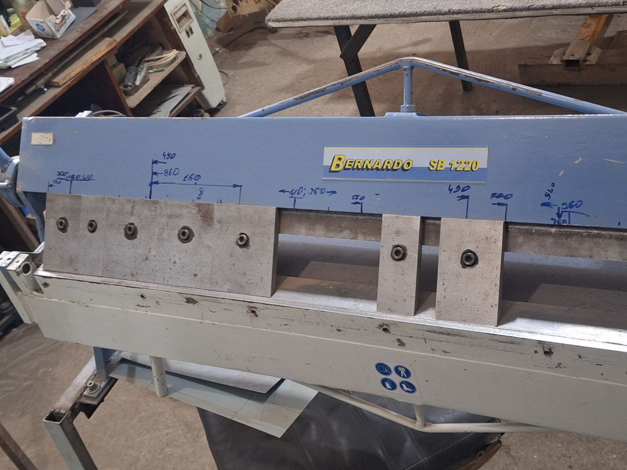 Ручний сегментний листогиб Bernardo, Австрія SB1220